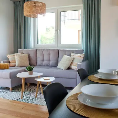 Laba - Basen, Blisko Plazy, Cisza, Taras, Parking, Bezplatne Wifi, Wyjatkowy! Apartment Gdynia